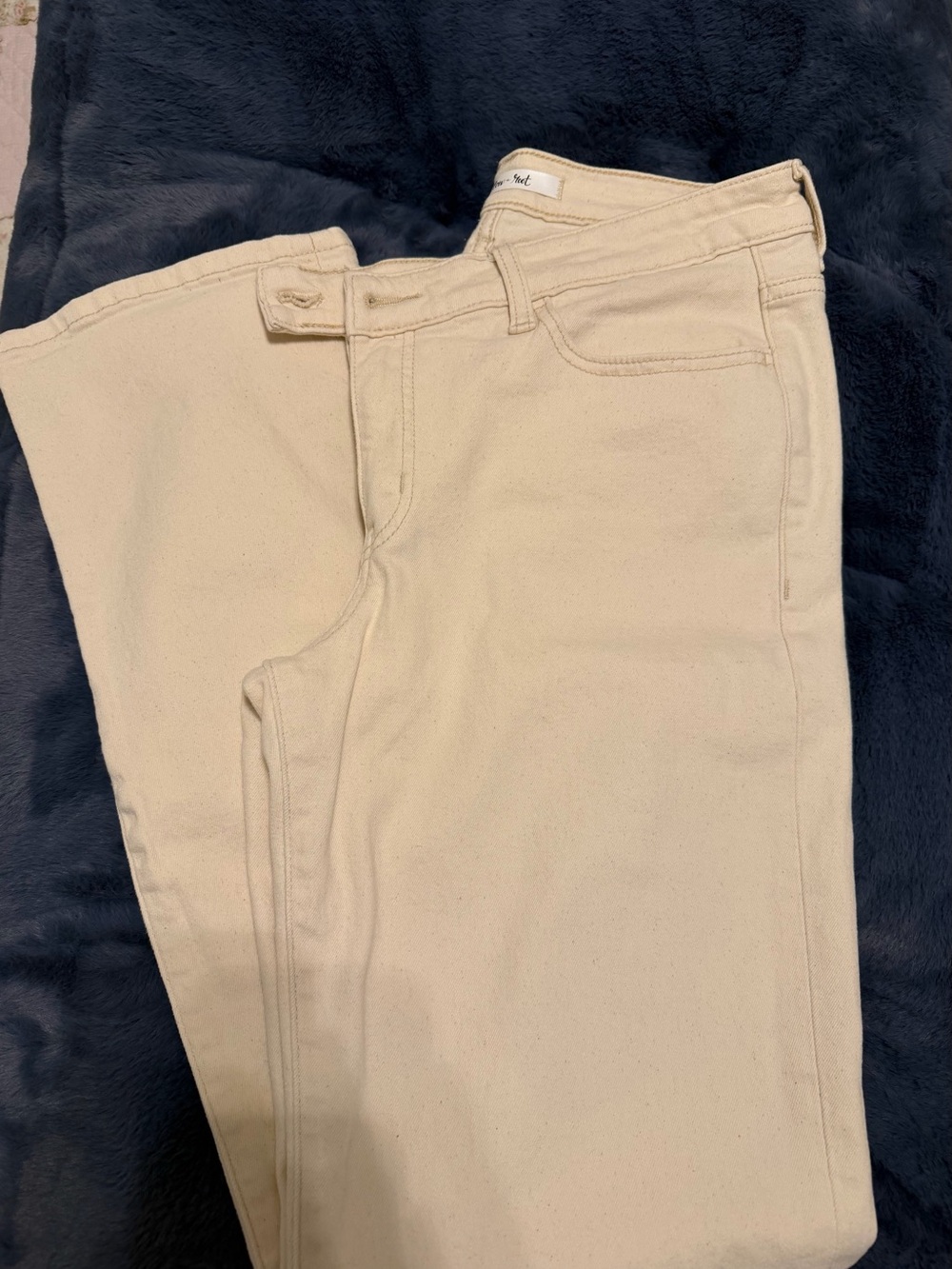 Women's Straight-Leg Cream Colored Jeans by Buckle Willow and Root